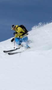 whatever the conditions, stand on the outside ski